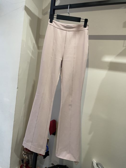 Оригинален панталон Guess