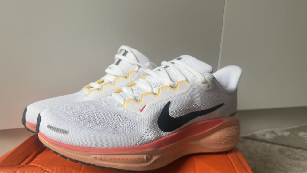 Кроссовки nike 39 размер