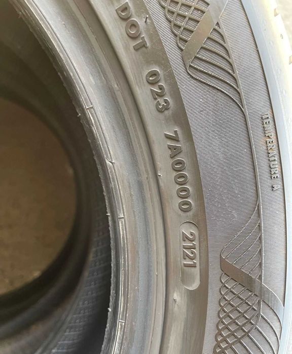 235/55 R17 Vredestein Ultrac Satin Dot 2121