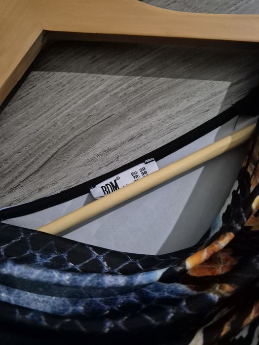 Продаются платья,юбка,штаны