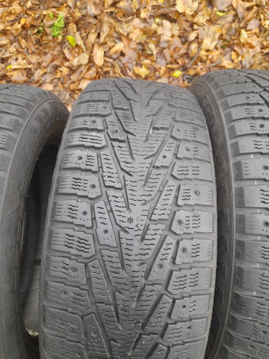 Anvelope  iarna  225/  17