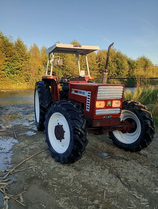 Tractoare de vânzare
