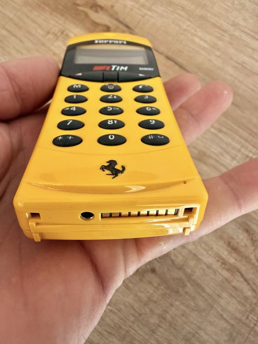 Telefon Mobil Hagenuk Ferrari F10