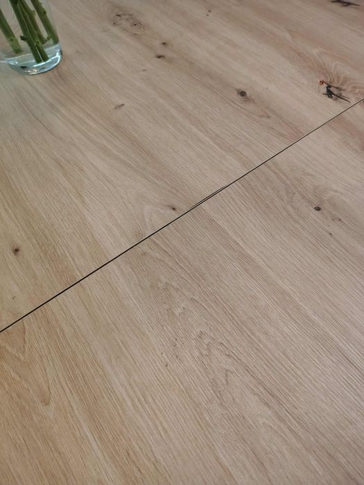 Разтегателна трапезна маса