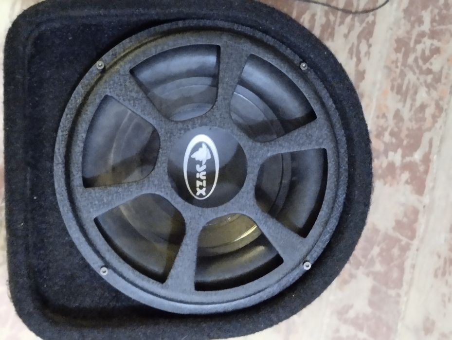 Продам саб 20тыщ состояние нового