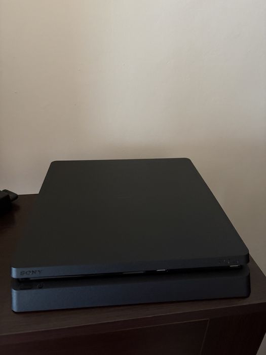 Consola Sony PlayStation 4 Slim 1TB