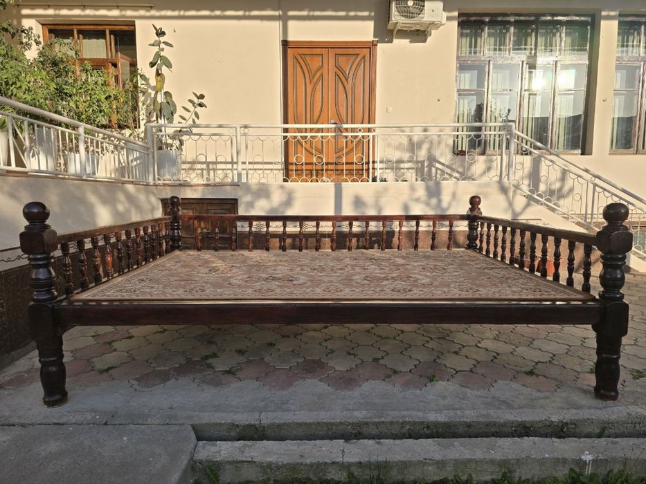 Yozgi salqin dam olish uchun kravat tahtadan Uzunligi 3.13 Eni 2.18
