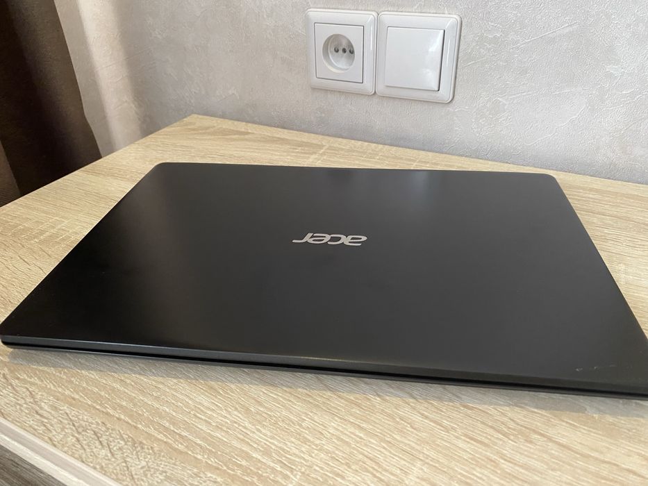 Продам ноутбук Acer Aspire 3