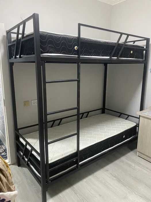 Двух-ярусные кровати из металла-каркаса  двухярусная кровать
