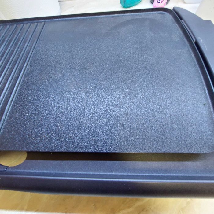 Чисто нова грил скара