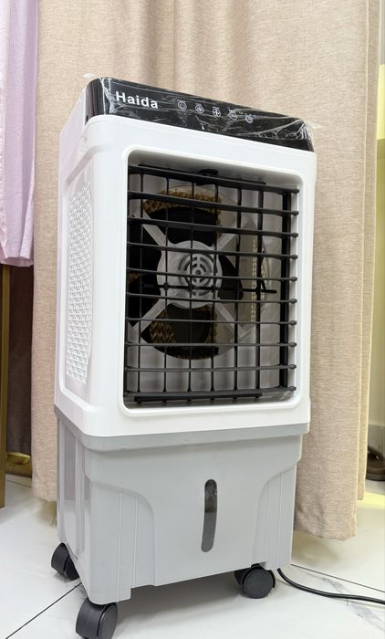 Продам кондиционер (на воде) есть дополнительный icebox
