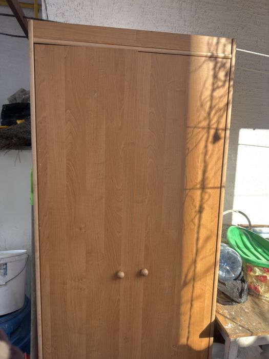 Продам шкаф большой