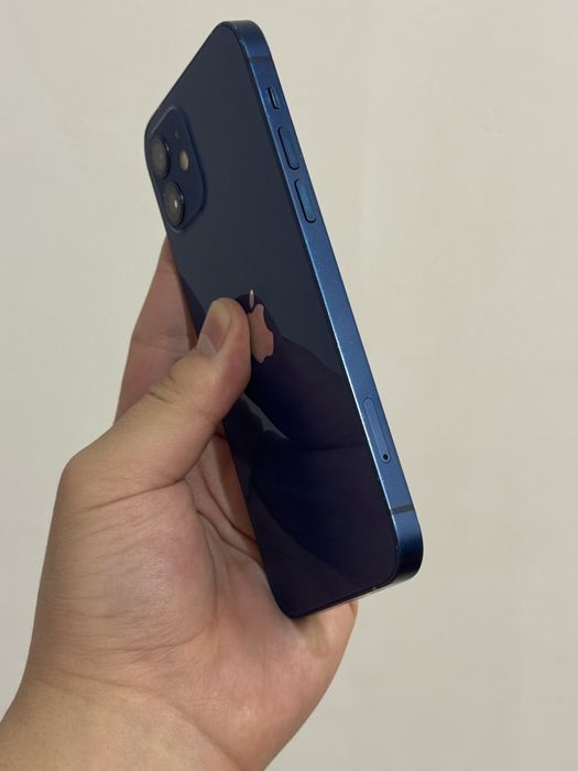 iPhone 12 128GB. В Отличном состоянии !