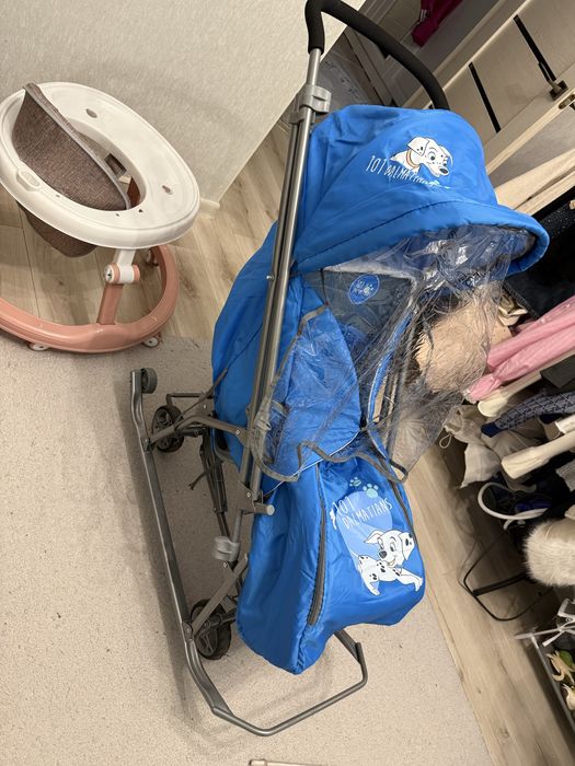 Коляска-санки синенр цвета для мальчика