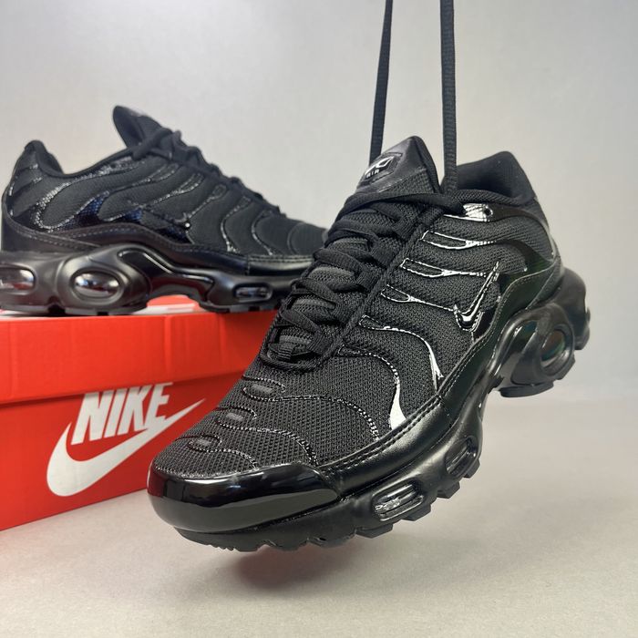 Nike Air Max Plus TN "Black"! НОВИ! Женски