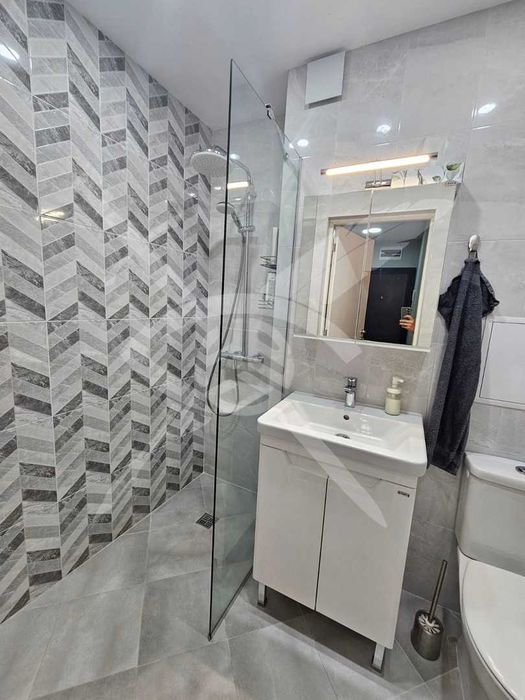 Двустаен апартамент в жк. Дружба 1 № 97901