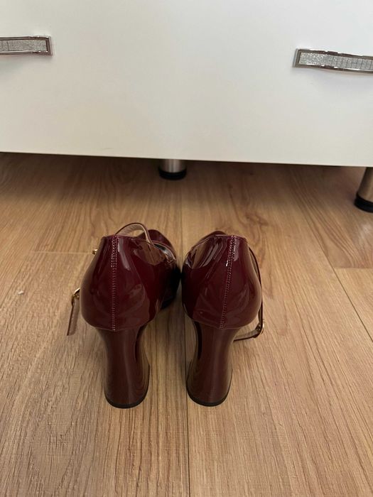 Новые туфли женские