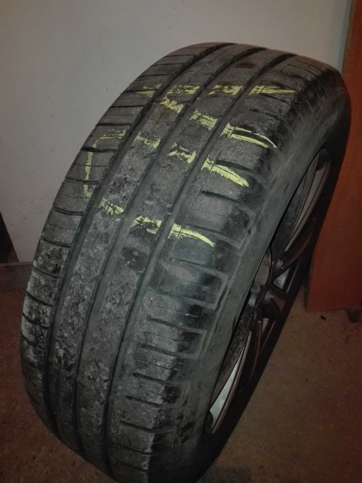 джанти с гуми 195/60 R15 за ТОЙОТА AVENSIS 2001 COMBI