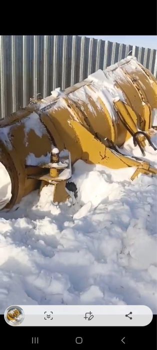 Боковая лопата