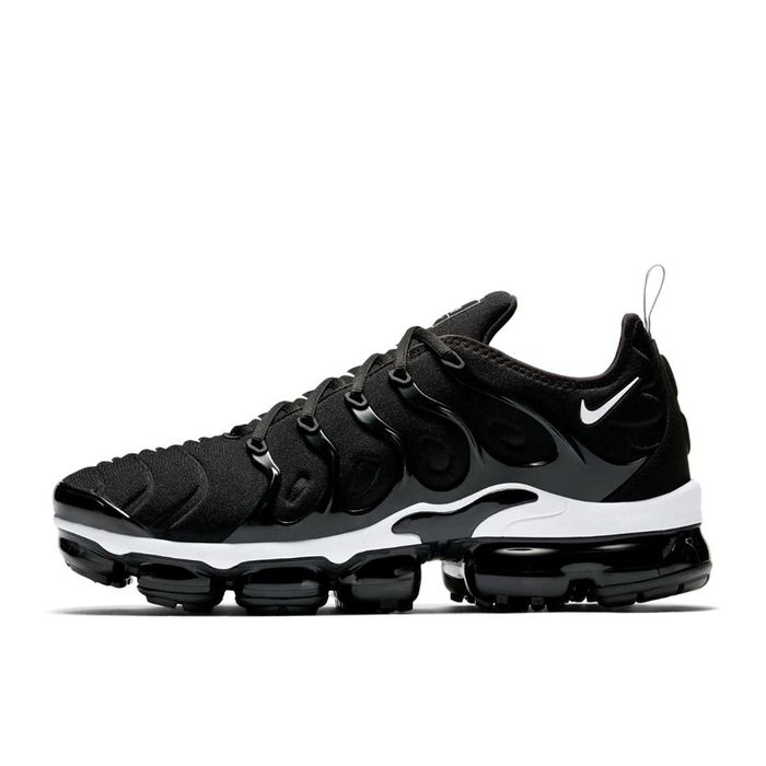 ПРОМО! Nike Vapormax Plus "Black & White" / Outlet