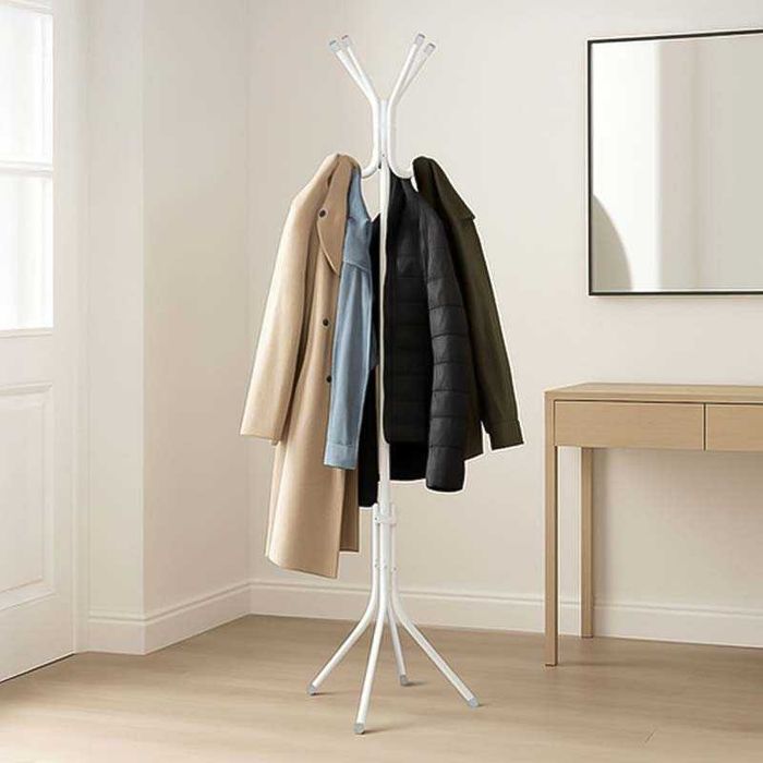 Стояща закачалка за дрехи – 170 см, метална с 4 крака, черна и бяла