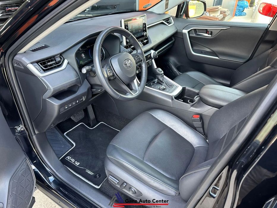 Toyota RAV4 Toyota RAV4 2.5 Hybrid 4x4 Luxury 2022 - Faruri LED - Scaun cu reglaj