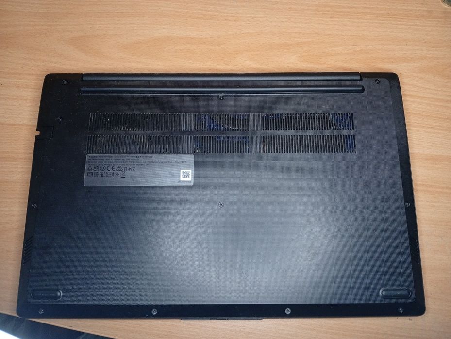 Продаю ноутбук Lenovo