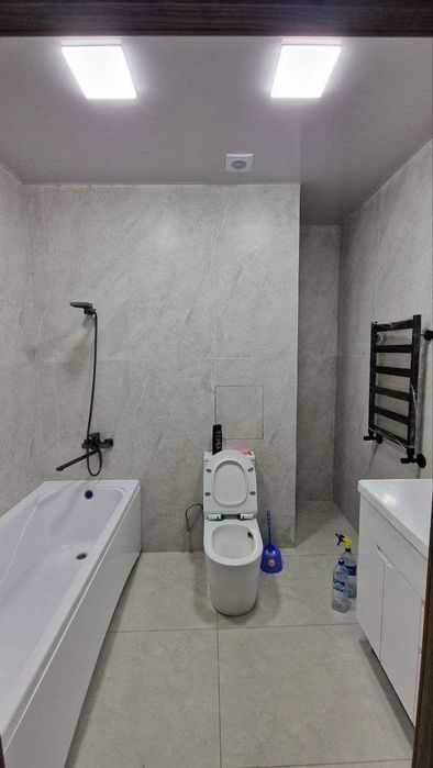 ЖК Milano ул.Кичик Бешагач 5-комн 9-10/10 200 м² 2 с/у евроремонт