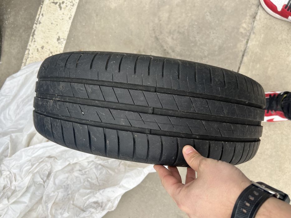 Roti VW Polo/skoda etc  R14 5x100 Goodyear vara 185 60 R14
