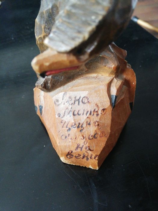 Много красива и реалистична дървена фигурка на орел. Винтидж.