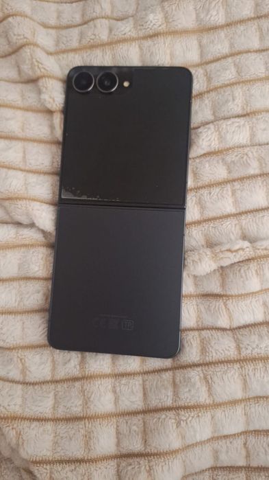 Samsung z flip 7