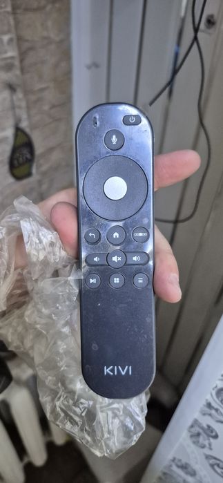 Телевизор Смарт ТВ 4K KIVI 40" (102 см)