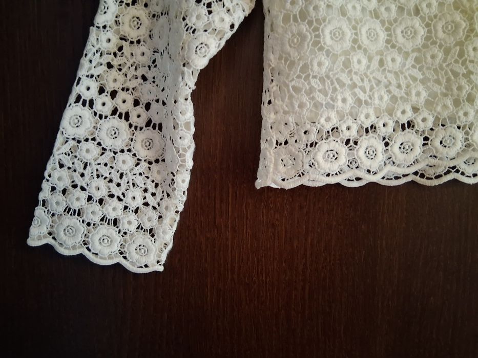 Bolero scurt din dantela ivory pt. fetite