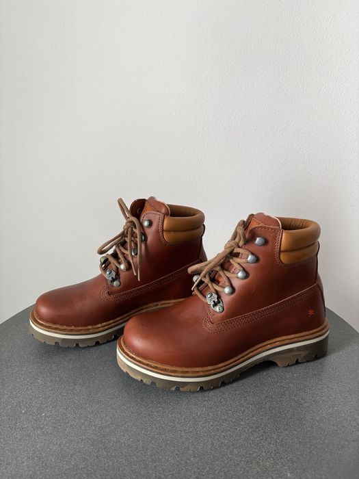 Bocanci noi unisex Art, marimea 36 (37)