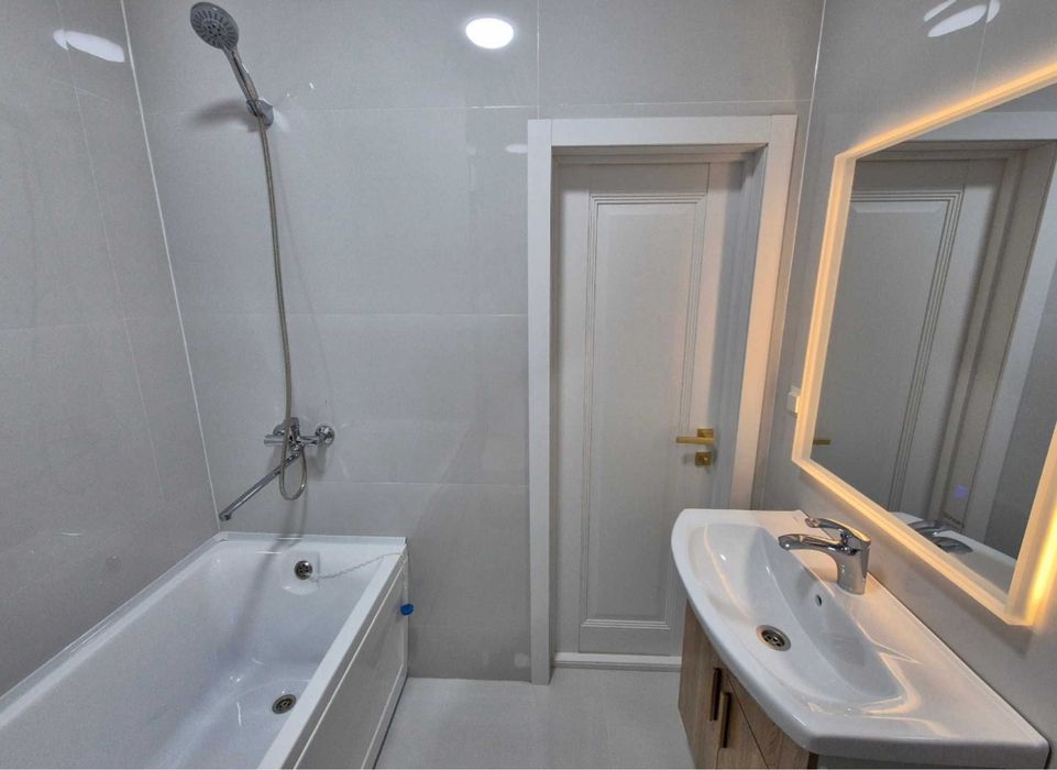 2/5/10 Ялангач новостройка трц сампи