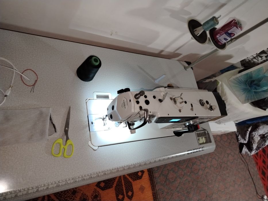 Choice tikuv mashinasi sotaman