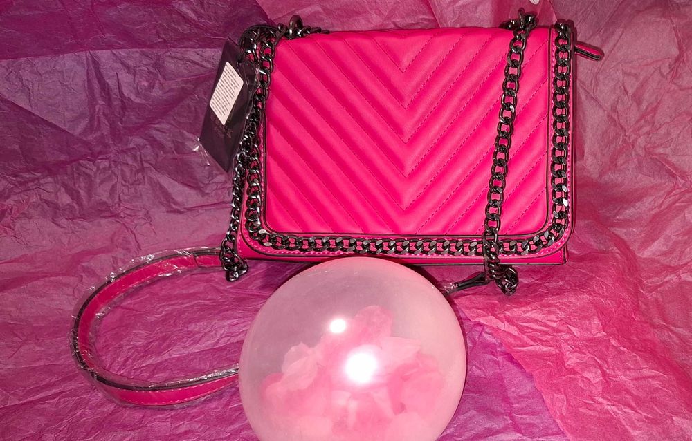 Geantă Fucsia - Cu etichetă