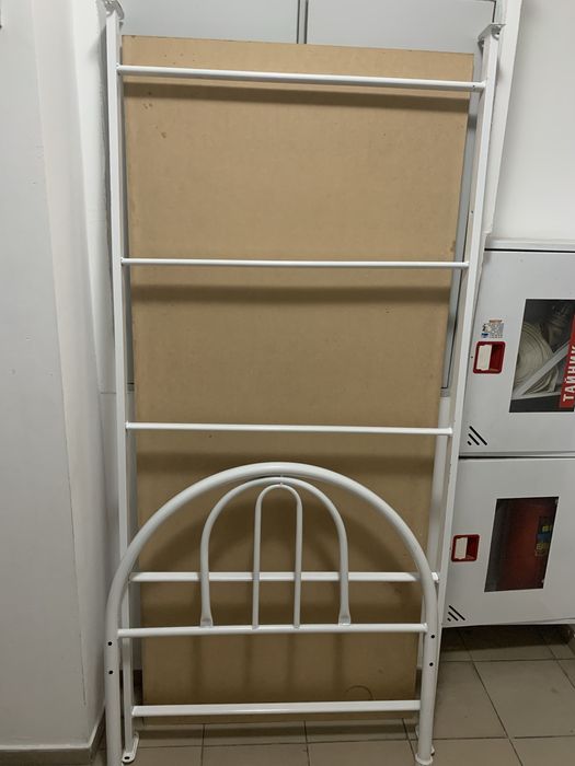 Продам металлическую кровать