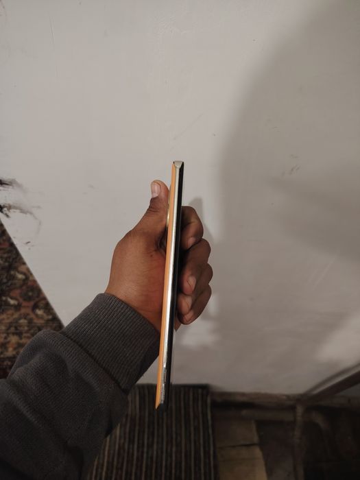 xonr x9b 256 gb holat yaxshi