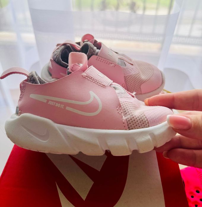 Обувки за момиче