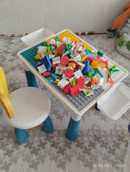 Лего столик стул