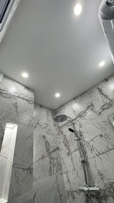 Rgb LED луни/светлини с управление от мобилно приложение