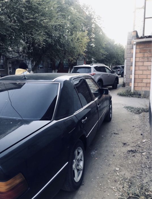 продам мерседес Е200