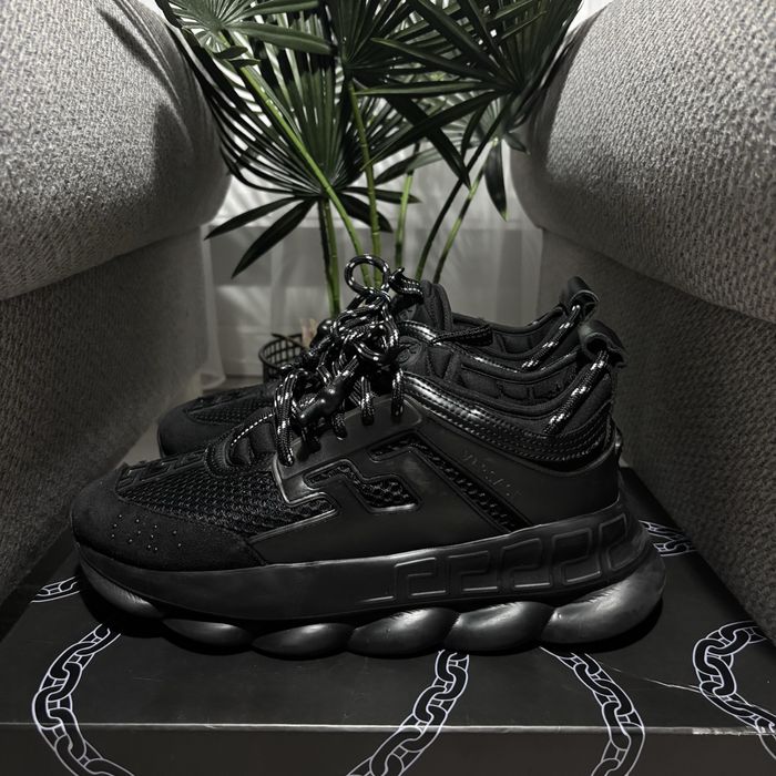 Versace chain reaction 40