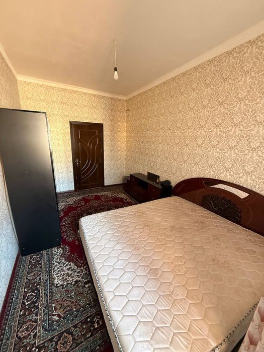 Maxtumquli kóchasida 2 xona uy  ijaraga