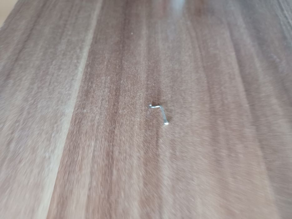 Обеца за нос закривена