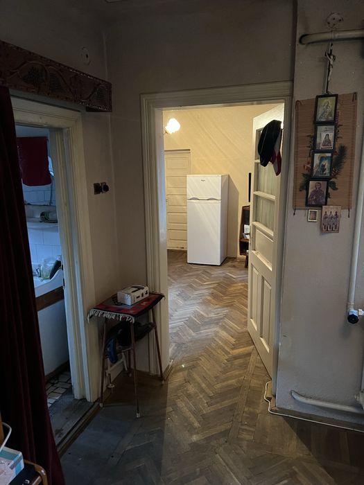 Casa centru Pucioasa - 4 camere/650 mp