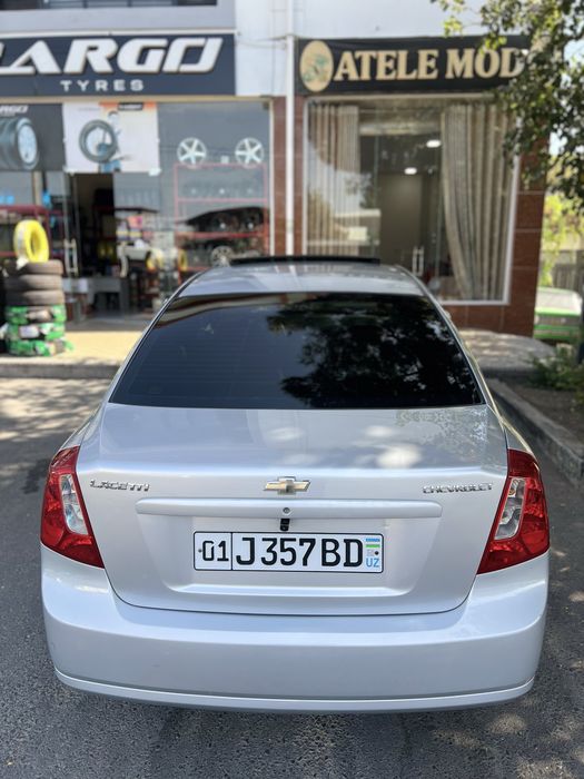 Lacetti 1.6 2013 sotilada