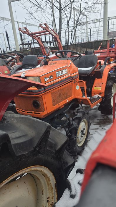 Tractor japonez Iseki Yanmar kubota mitsubishi