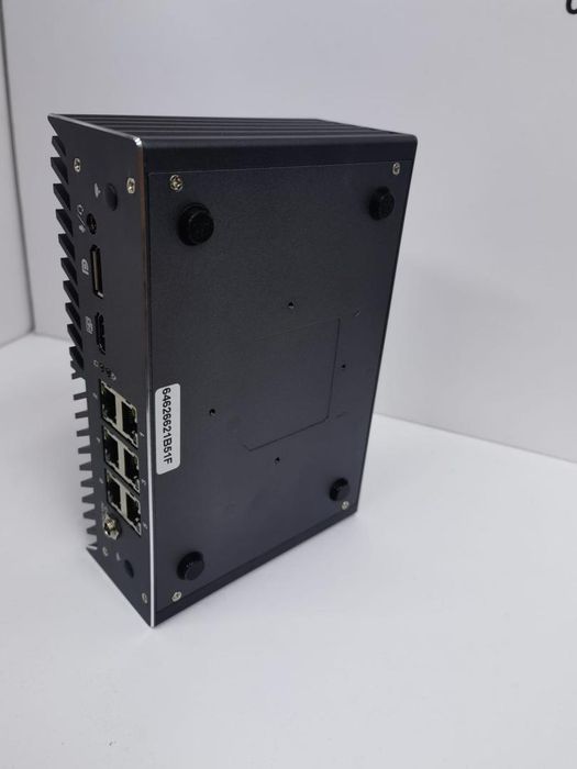 Mini unitate PC Protecli VP4630, 6 Port Intel(R) i3-10110U -I-